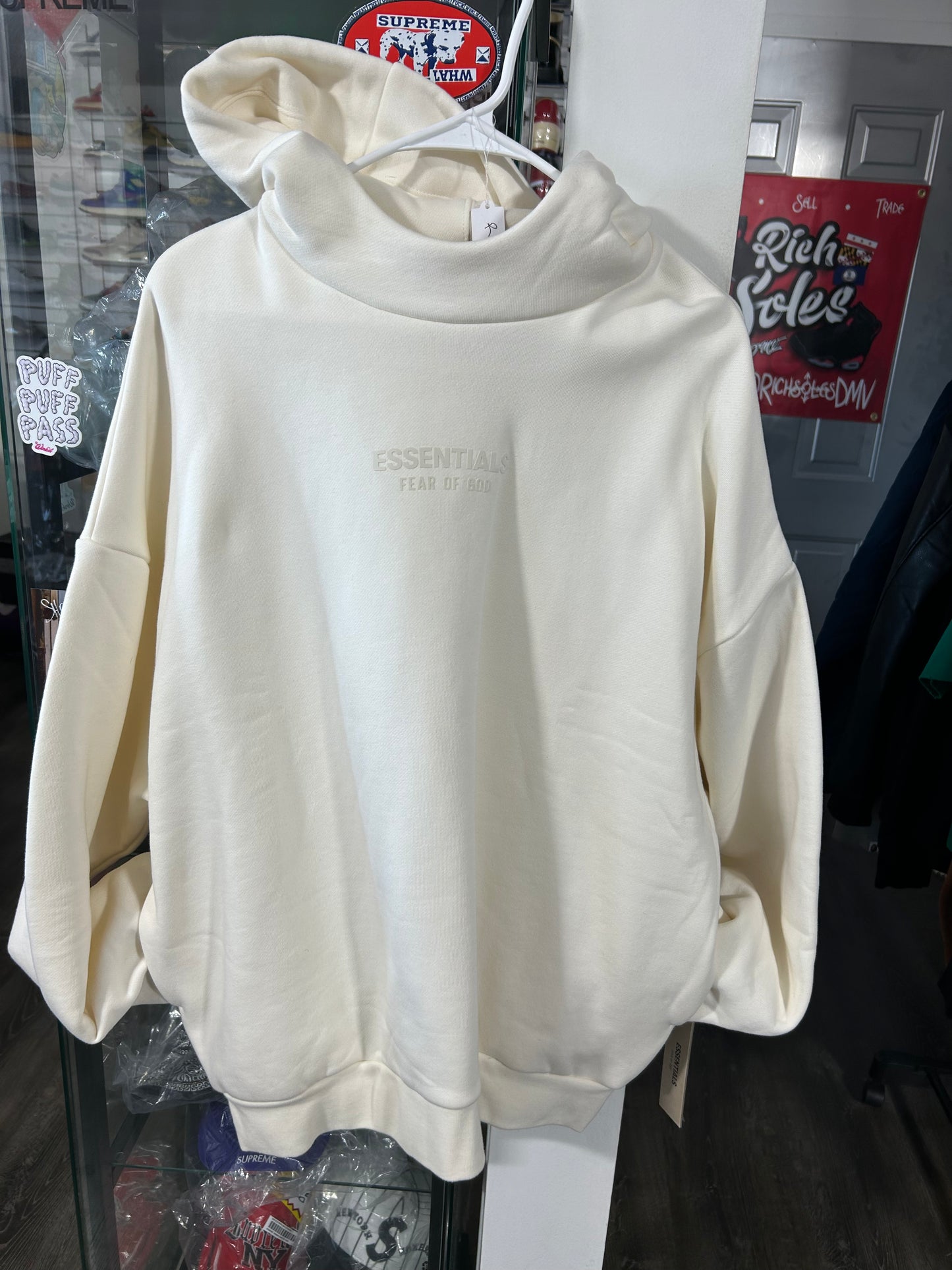 Cloud Dancer Hoodie