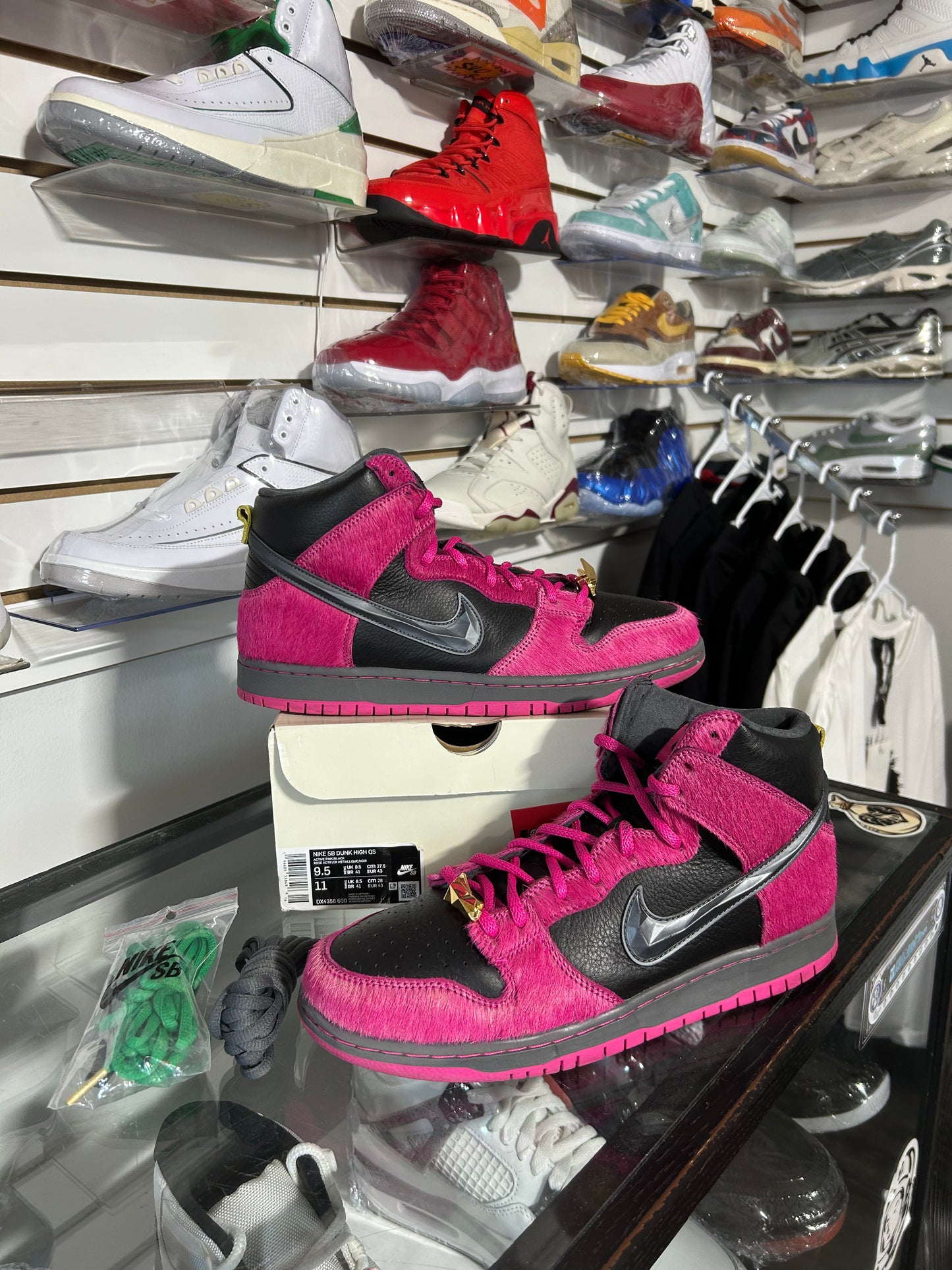 Run the Jewel SB high