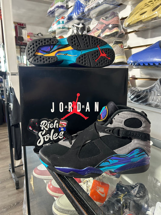 Aqua 8’s