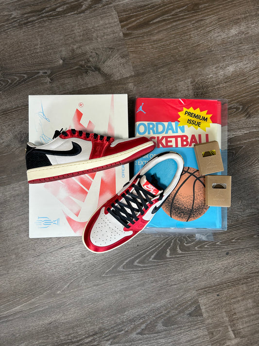 Trophy Room AJ 1 Low ‘Rookie Card’
