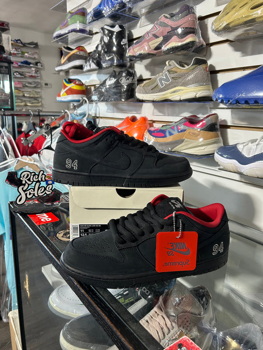 Supreme SB ‘Black’