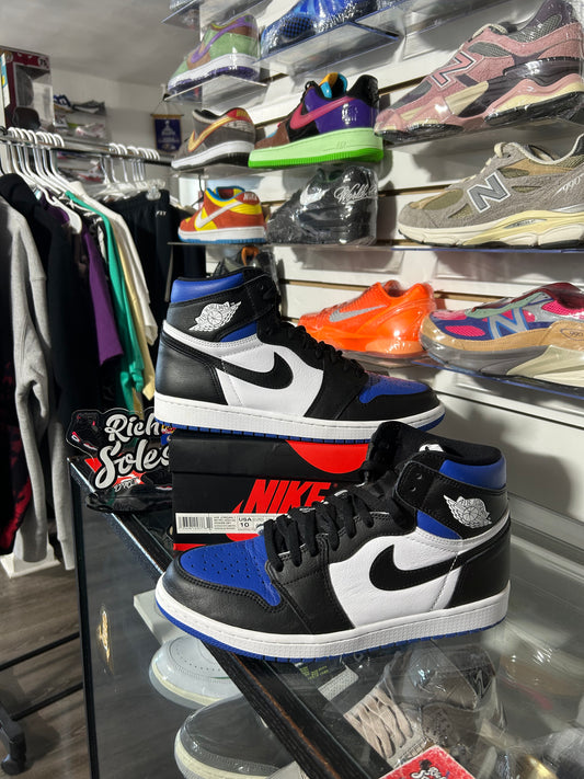 Royal Toe 1’s