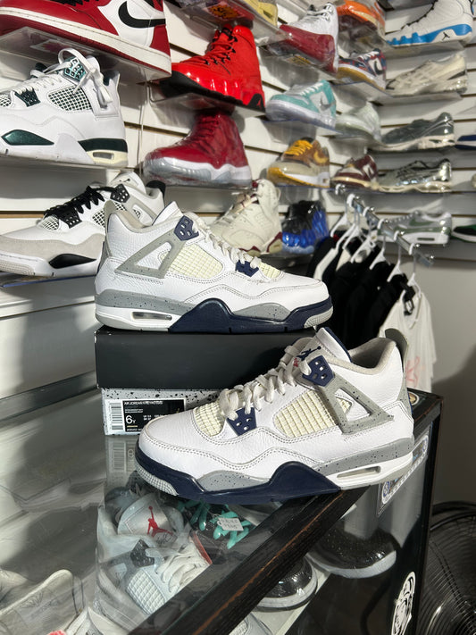 Midnight Navy 4’s
