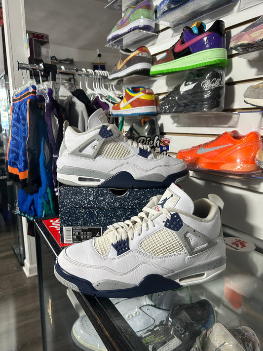 Midnight Navy 4’s